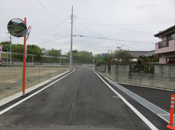 道路